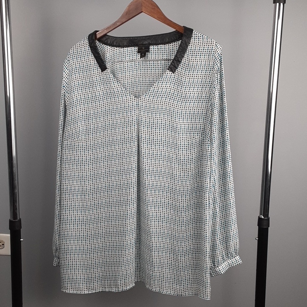 Worthington V-Neck Leather Trim Long Sleeve Tunic Top